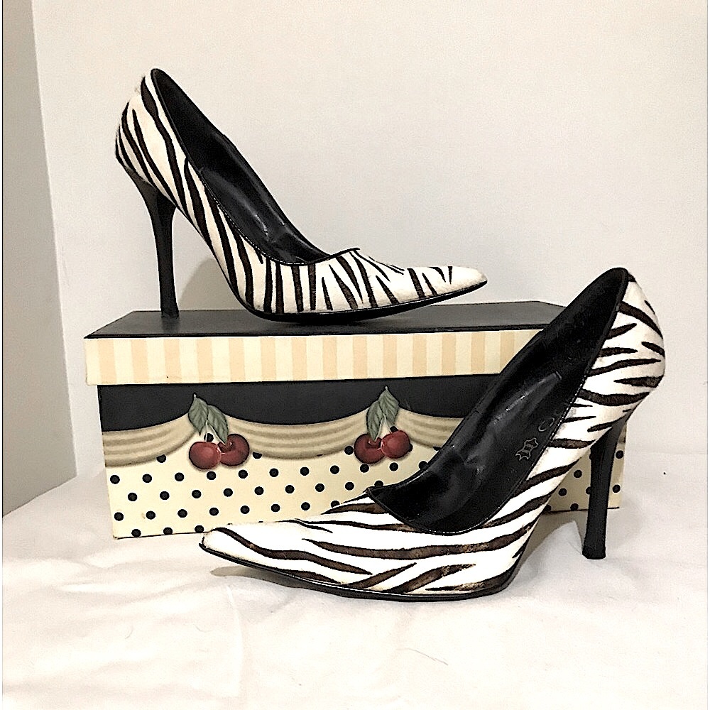 *Aldo* Zebra Striped Stiletto HighHeels Size 38 (US 6)